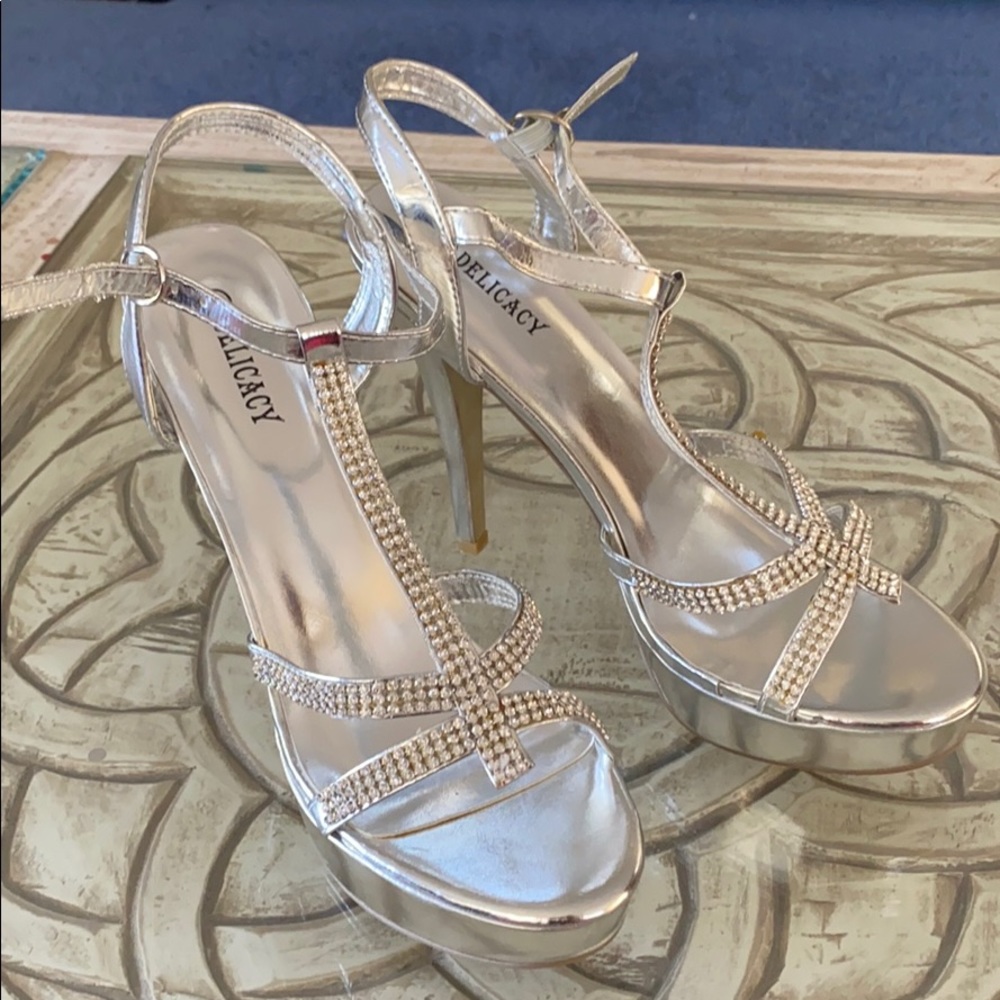 Womens Shoes